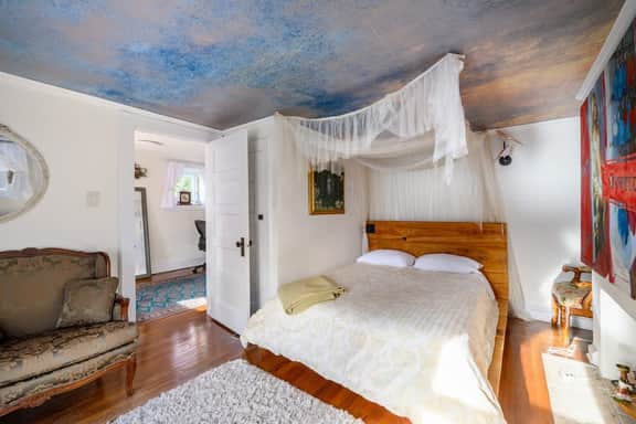 River House - Image 2