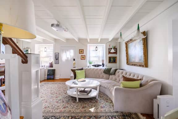 River House - Image 3