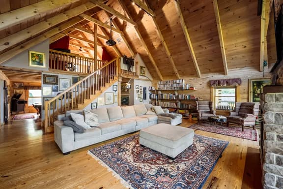 Cabin - Image 1